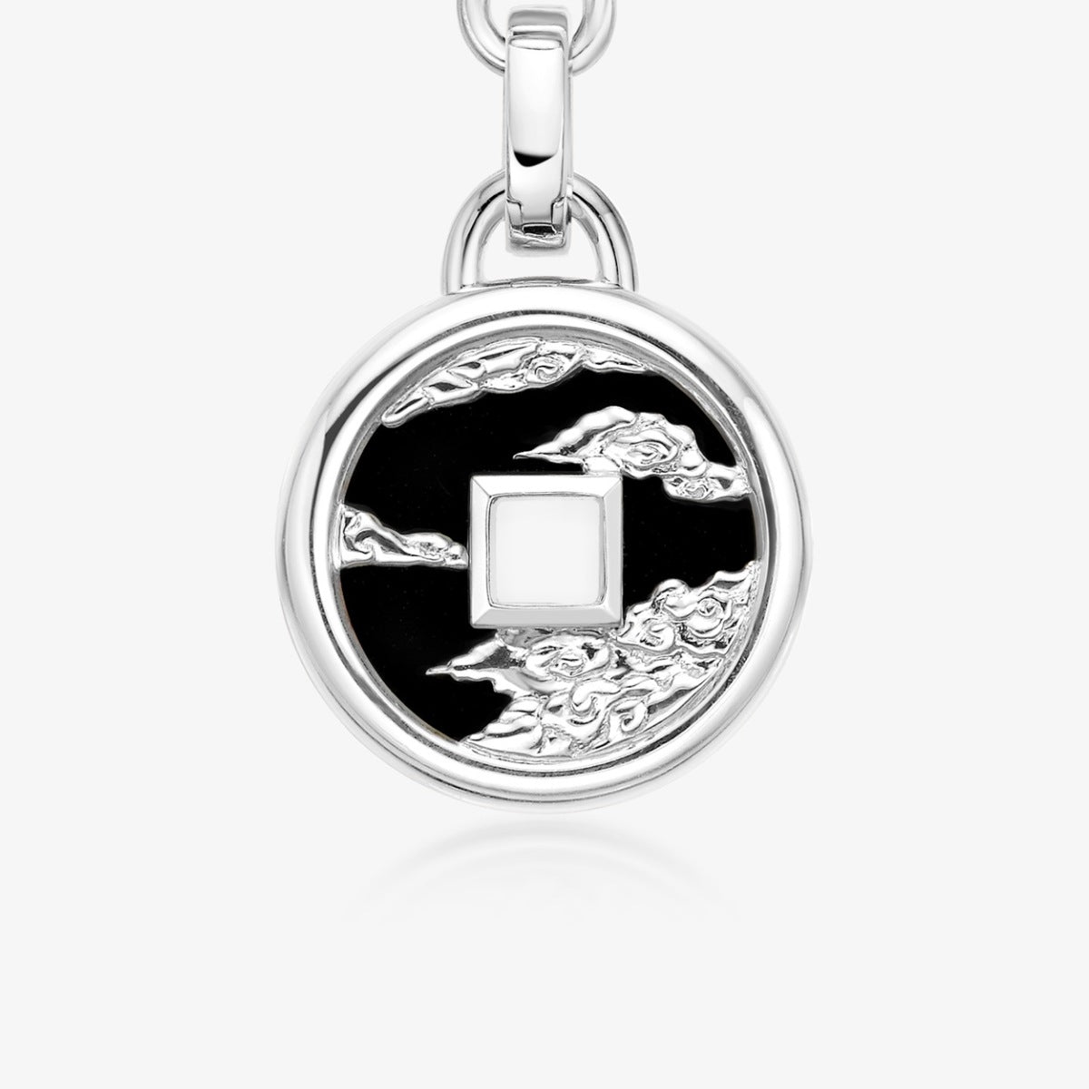 The Eternal Dragon Medallion, view 2